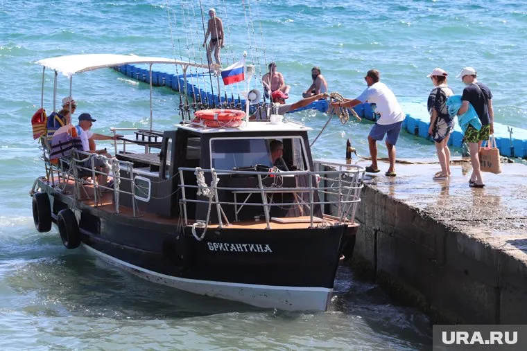 Президент поручил развивать туристическую инфраструктуру в регионах