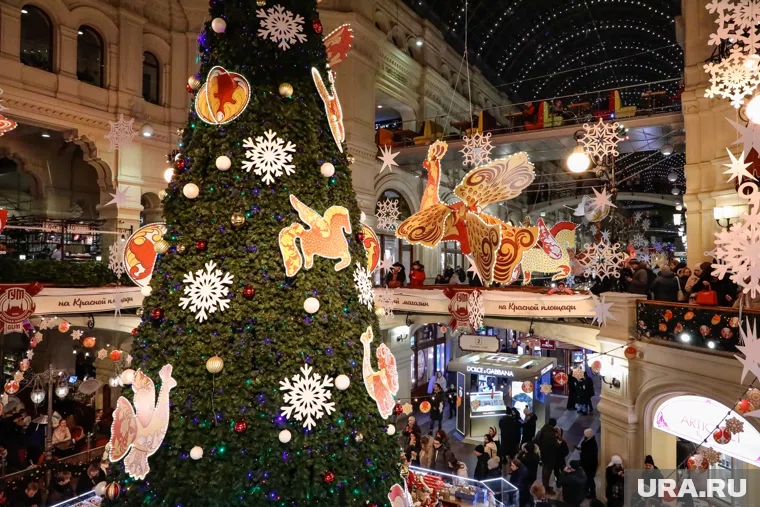 В новогоднюю ночь у некоторых артистов могут быть наценки в размере 100% от обычного гонорара 