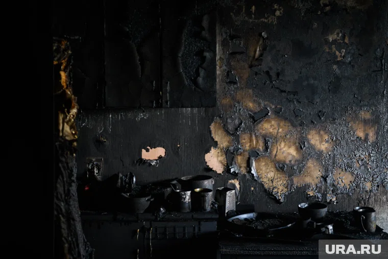 Пожар произошел в Ялуторовске в доме на улице Шаурова