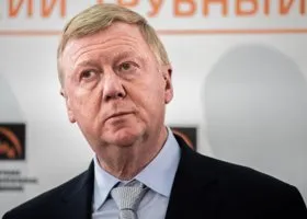 Песков отказался комментировать возможное уголовное преследование Чубайса