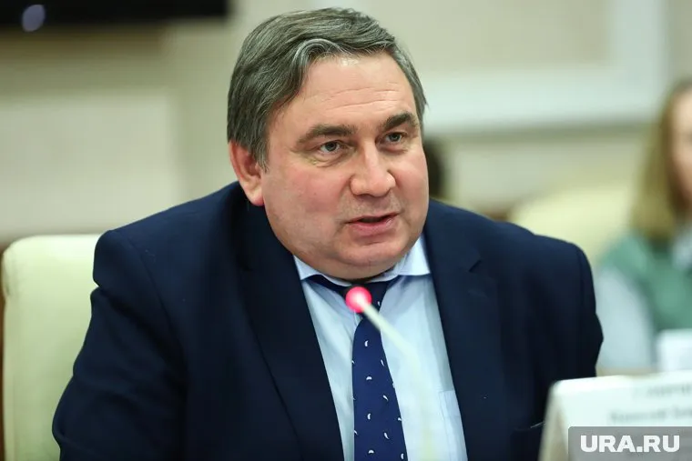 Николай Смирнов покинул правительство 13 января