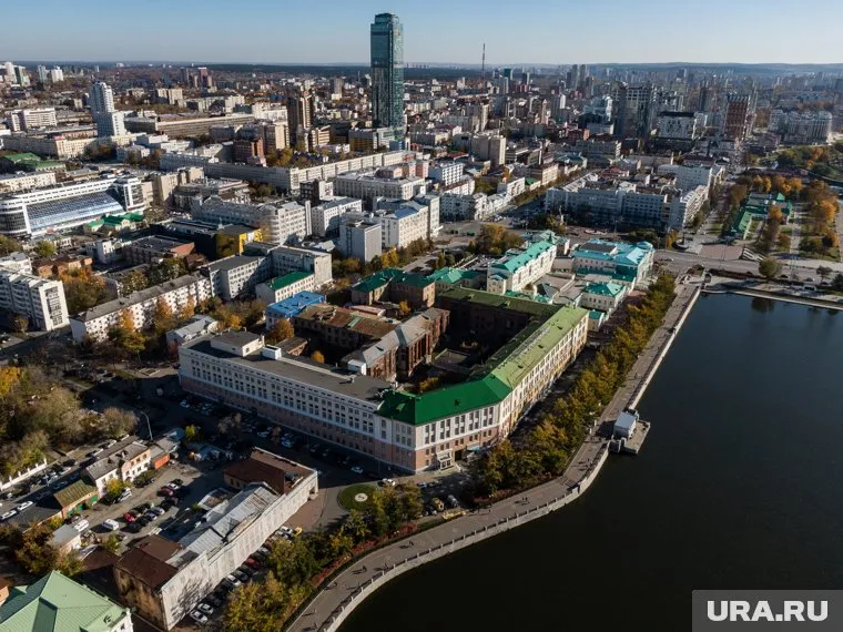 Противники строительства в сквере начали агитировать против территории бывшего завода