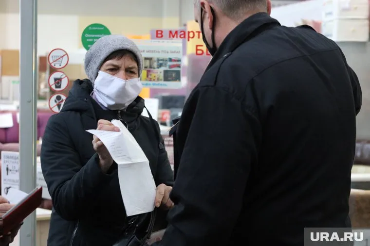 Нерабочие дни в Челябинской области затягиваются, а действие QR-кодов резко расширяется