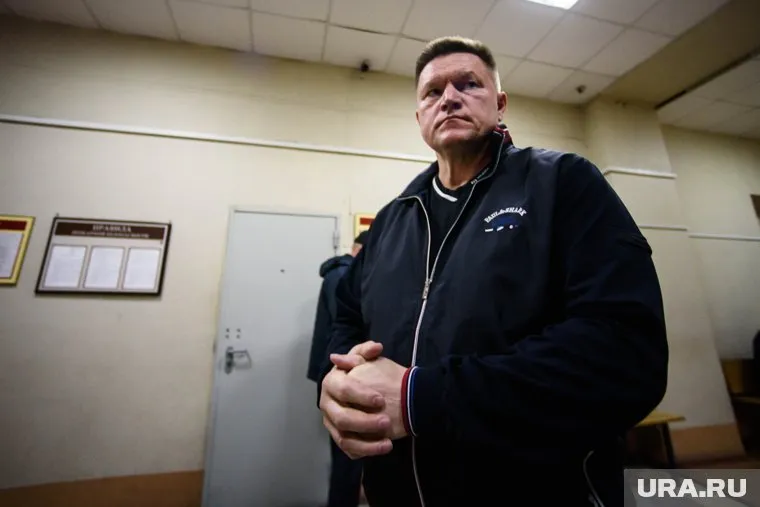 Сам Тетерин в колонию не попал