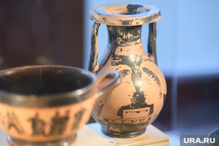 На выставке представлена лишь часть эвакуированных предметов