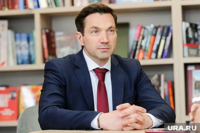 В День России мэр Челябинска напомнил о важности сплоченности