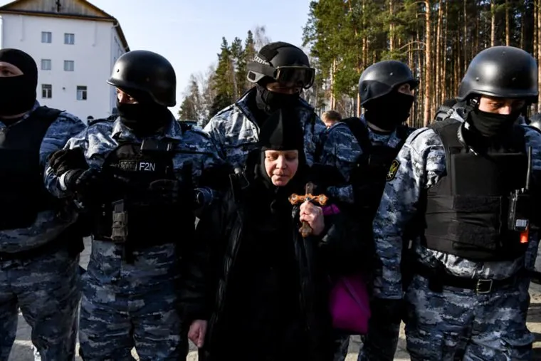 Спецоперация правоохранительных органов в Среднеуральском женском монастыре. Свердловская область