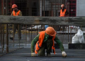 Аналитики раскрыли, где в ХМАО платят высокие зарплаты