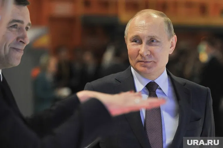 Владимир Путин в Нижнем Тагиле полчаса общался с молодежью, которой обозначил перспективу