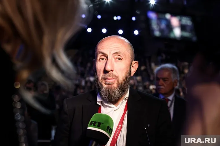 Кехман был доставлен в СК в качестве свидетеля по делу о растрате 