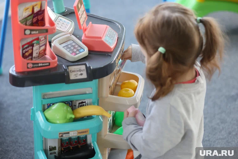 Заведения делают игровые зоны с игрушками для детей всех возрастов