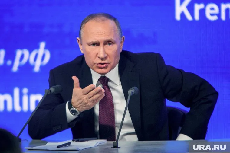 Президент признался, что не слышал о скандале вокруг Леонида Слуцкого
