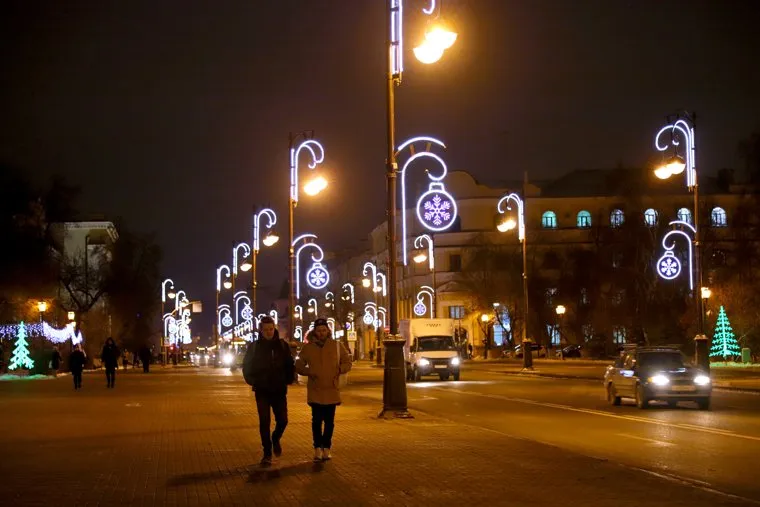 Новогодние городские украшения. Тюмень
