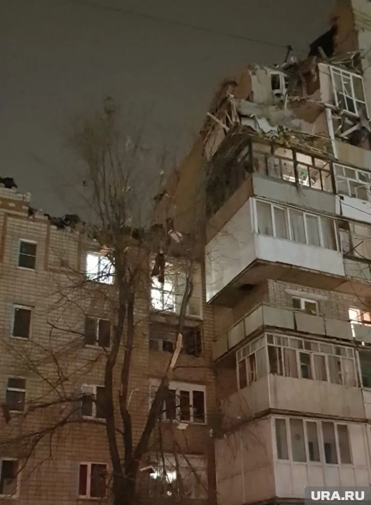 Частично разрушено два этажа