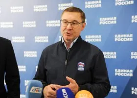 Якушев поздравил тюменцев с Днем города