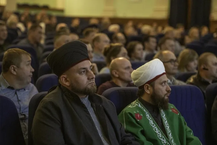 Конференция фонда "Добровольцы Донбасса". Пермь