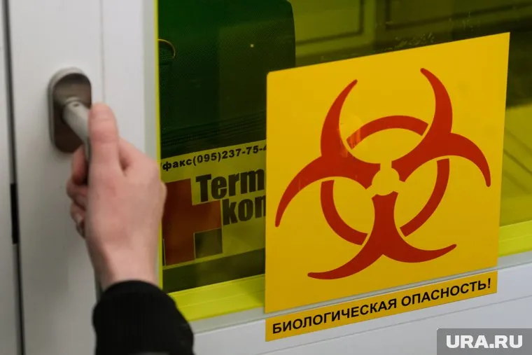 Новый штамм коронавируса обнаружили у жителей Германии и Чехии