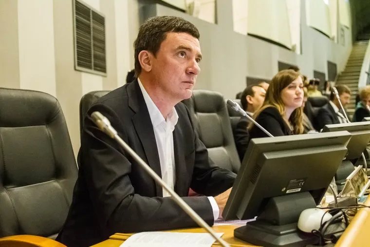 Заседание городской Думы. 24.04.2014. Тюмень, ракша игорь