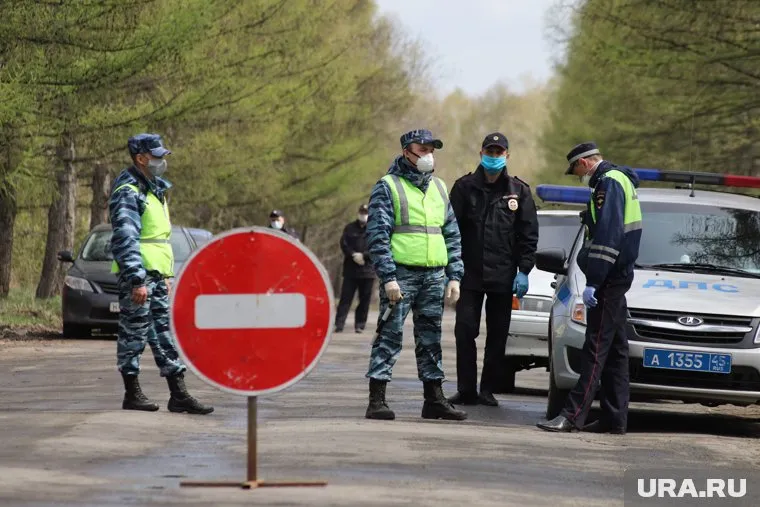 По решению оперативного штаба перекроют пять участков дороги