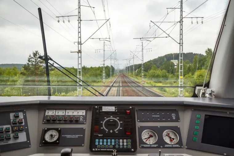 День Свердловской железной дороги в Законодательном Собрании. Екатеринбург, поезд, железная дорога, кабина машиниста