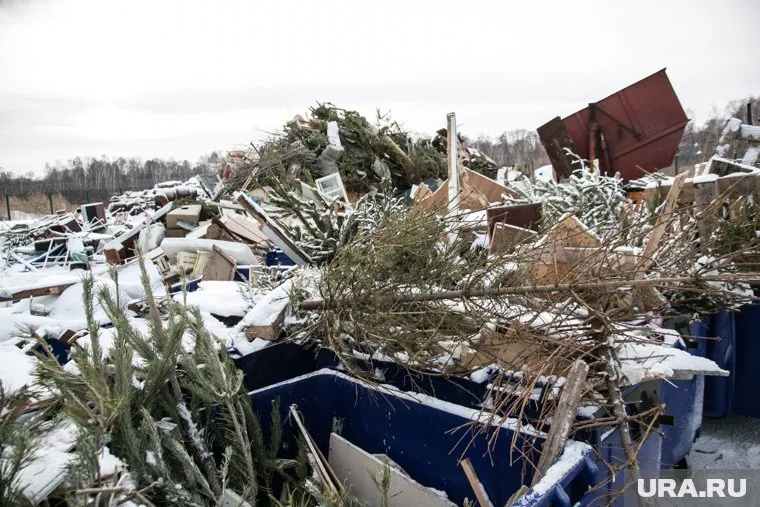 По квитанции, за месяц пенсионерка «выработала» 5,4 кубометра мусора