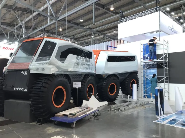 Подготовка стендов к международной промышленной выставке Иннопром-2019. Екатеринбург