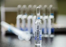 Названа категория россиян, для которых опасна вакцина «Спутник V»