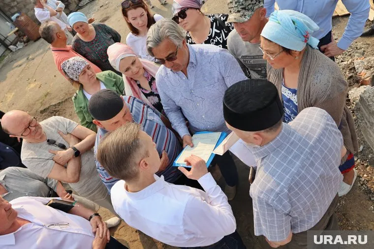 Погорельцы из села Юлдус пожаловались чиновнику из Татарстана