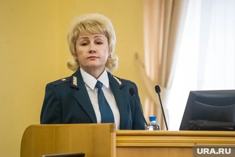 Тамара Зыкова заперта у себя дома. Никакой информации о том, в чем ее обвиняют, нет