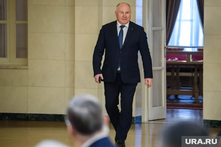 Валерий Чайников работает в свердловской власти с 2012 года