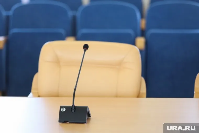 Изначально в шорт-листе было две женских фамилии