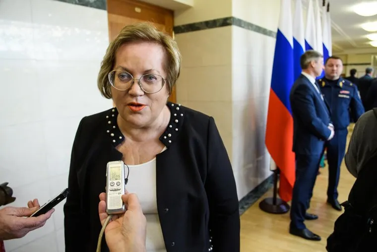 Заседание с участием Павла Крашенинникова по обсуждению Конституции РФ. Екатеринбург