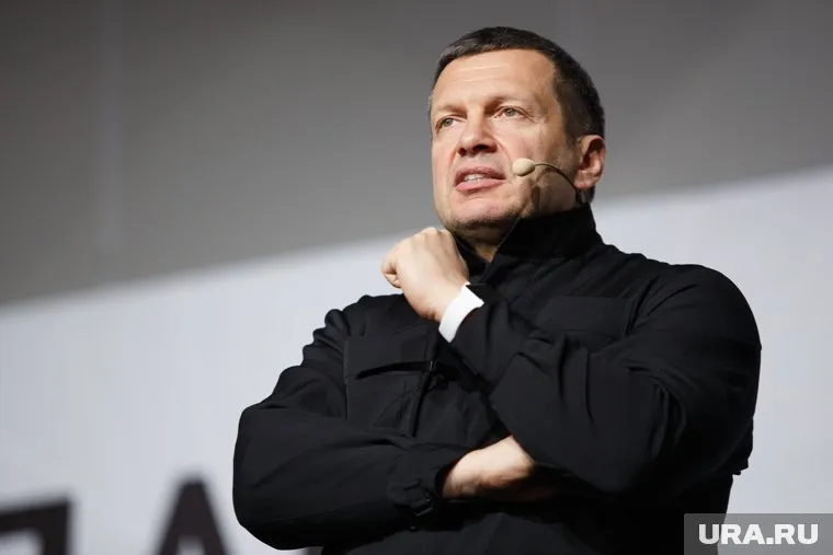 Владимир Соловьев уверен, что местные либералы настроили студентов УрГАХУ против символа спецоперации — буквы Z