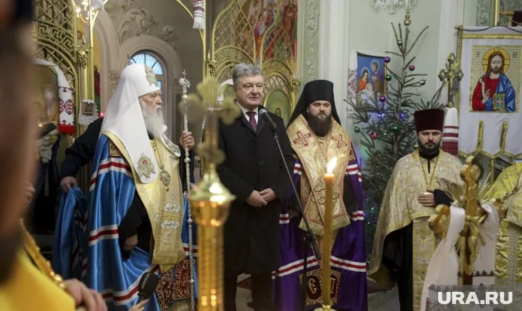 Порошенко заявил, что в Кремле пытаются «сфальсифицировать» мотивы Варфоломея