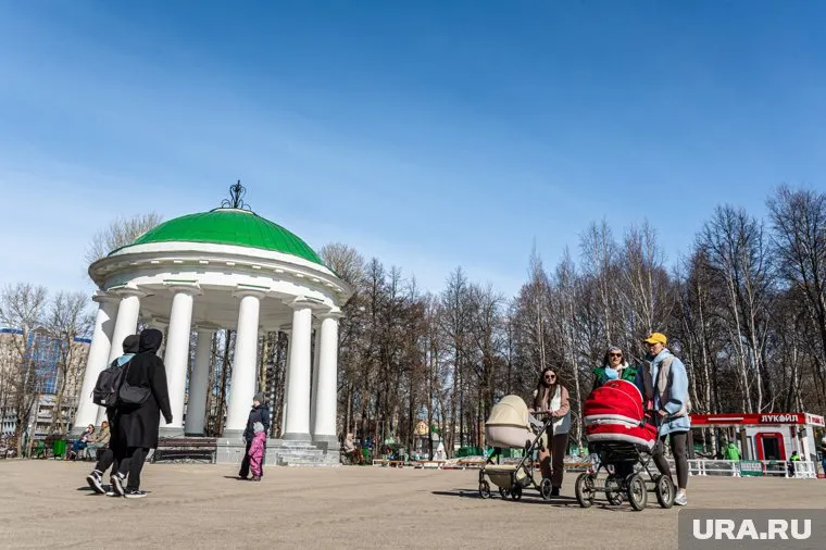В парке Горького компания занимается зрелищно-развлекательной деятельностью