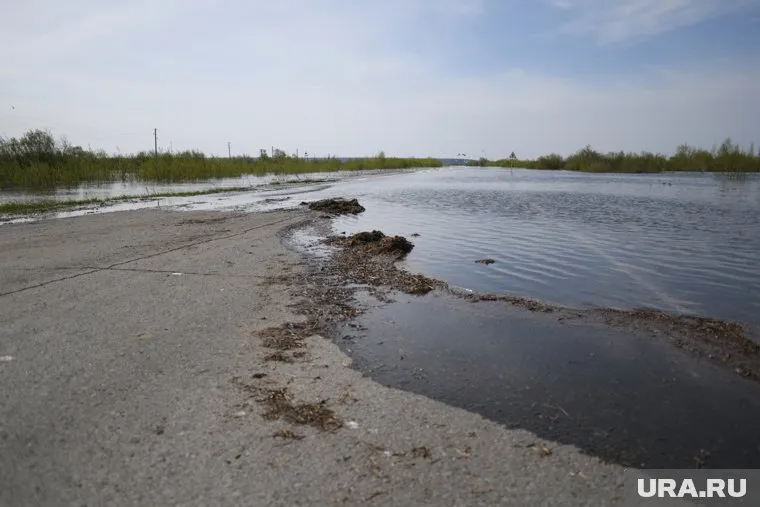 Противопаводковые меры в поселке Уренгой эффективно сработали во время весеннего паводка