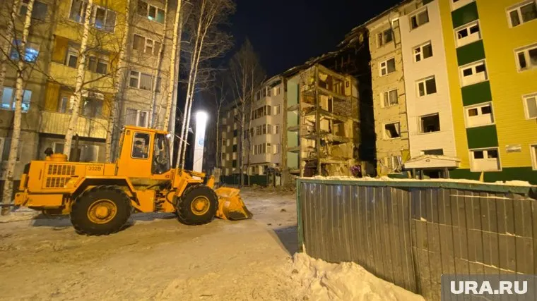 Жильцов разрушенной пятиэтажки начали переселять в маневренный фонд