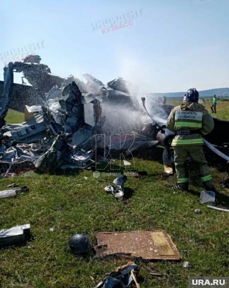 Пассажиры разбившегося самолета Л-410 в Кузбассе видели и слышали, что произошло