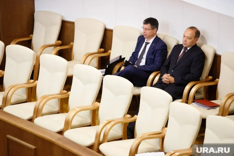 В свердловском правительстве до сих пор пустуют кресла