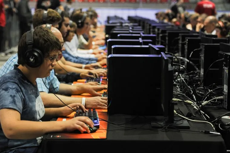 Соревнования посвященные восьмилетию компьютерной игры World of Tanks. Челябинск