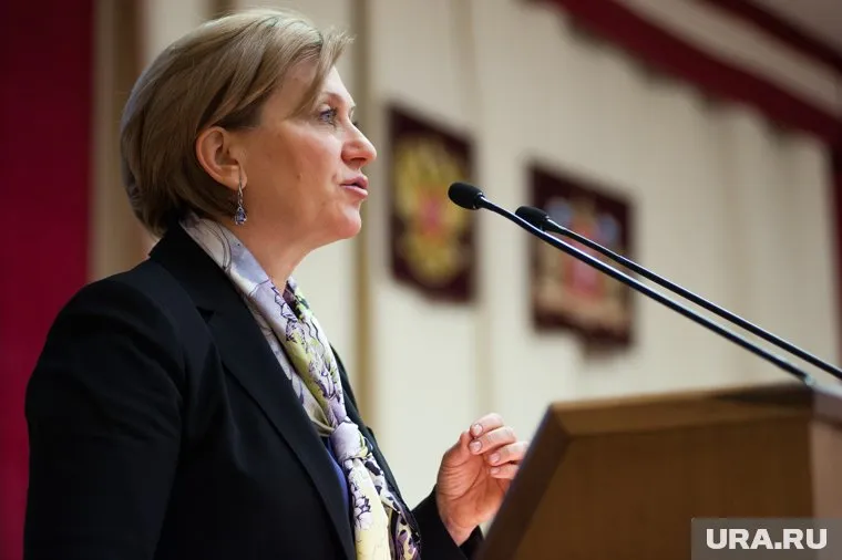 Через месяц число заражений в РФ будет минимальным, считает Анна Попова