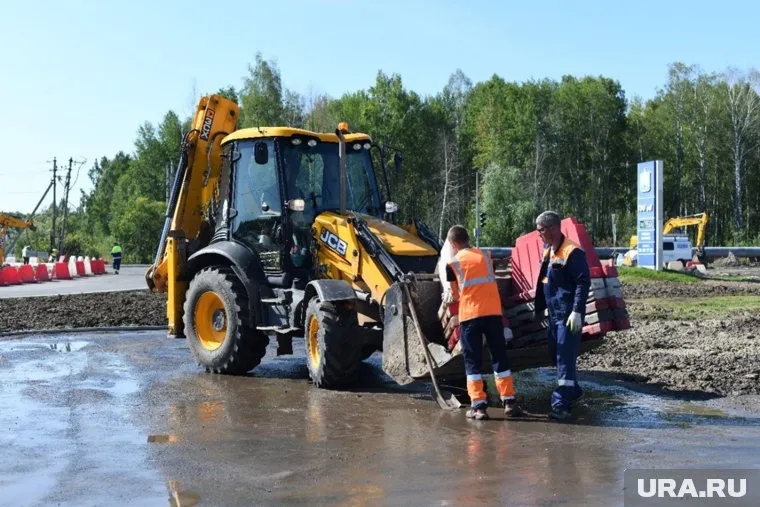 За год в России отремонтировано 85% федеральных трасс, заявил Путин