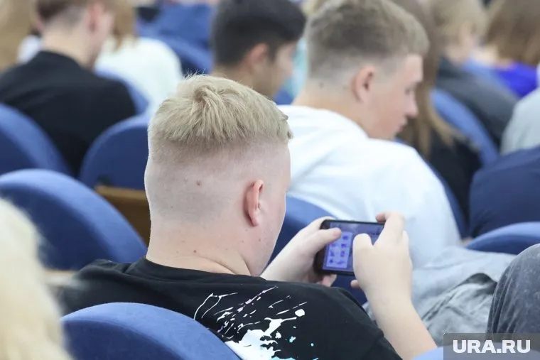 Выпускников школ зовут пройти целевое обучение в КГУ, чтобы потом пойти работать на завод