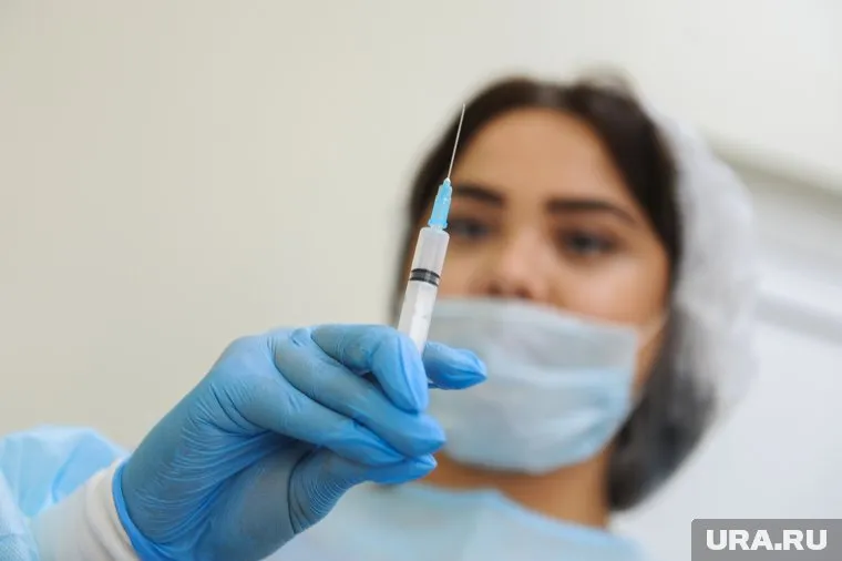 Разработчики вакцины предупредили, что исследования испытывали слишком быстро