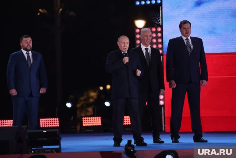 Информация об одобрении документов опубликована на официальном сайте Конституционного суда