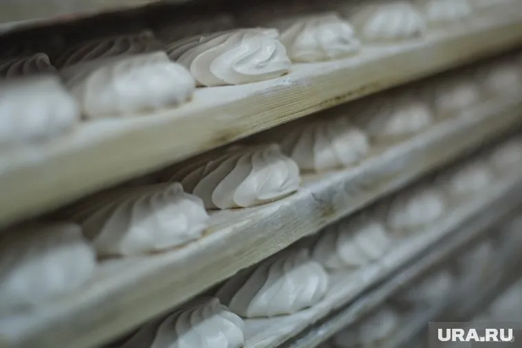 Покупатели зефира пожаловались на боль в животе