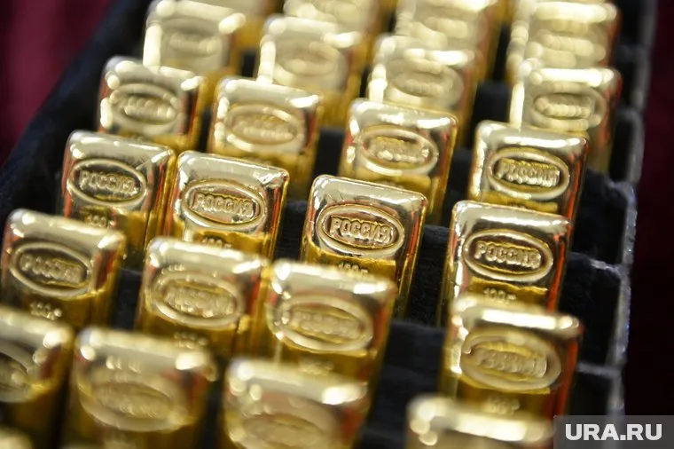 Эксперты не исключают, что золото может подешеветь на 20%