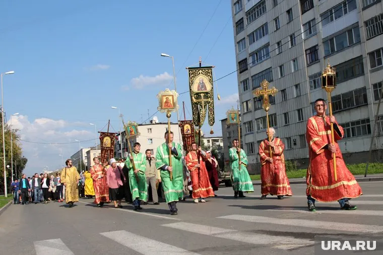 Запрет на проведение крестного хода связан с действием режима повышенной готовности