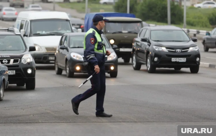 Перекресток в Кургане останется без светофора на несколько дней