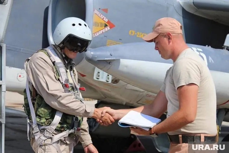 Российские военные летчики поддержали наступление сирийских войск на позиции террористов